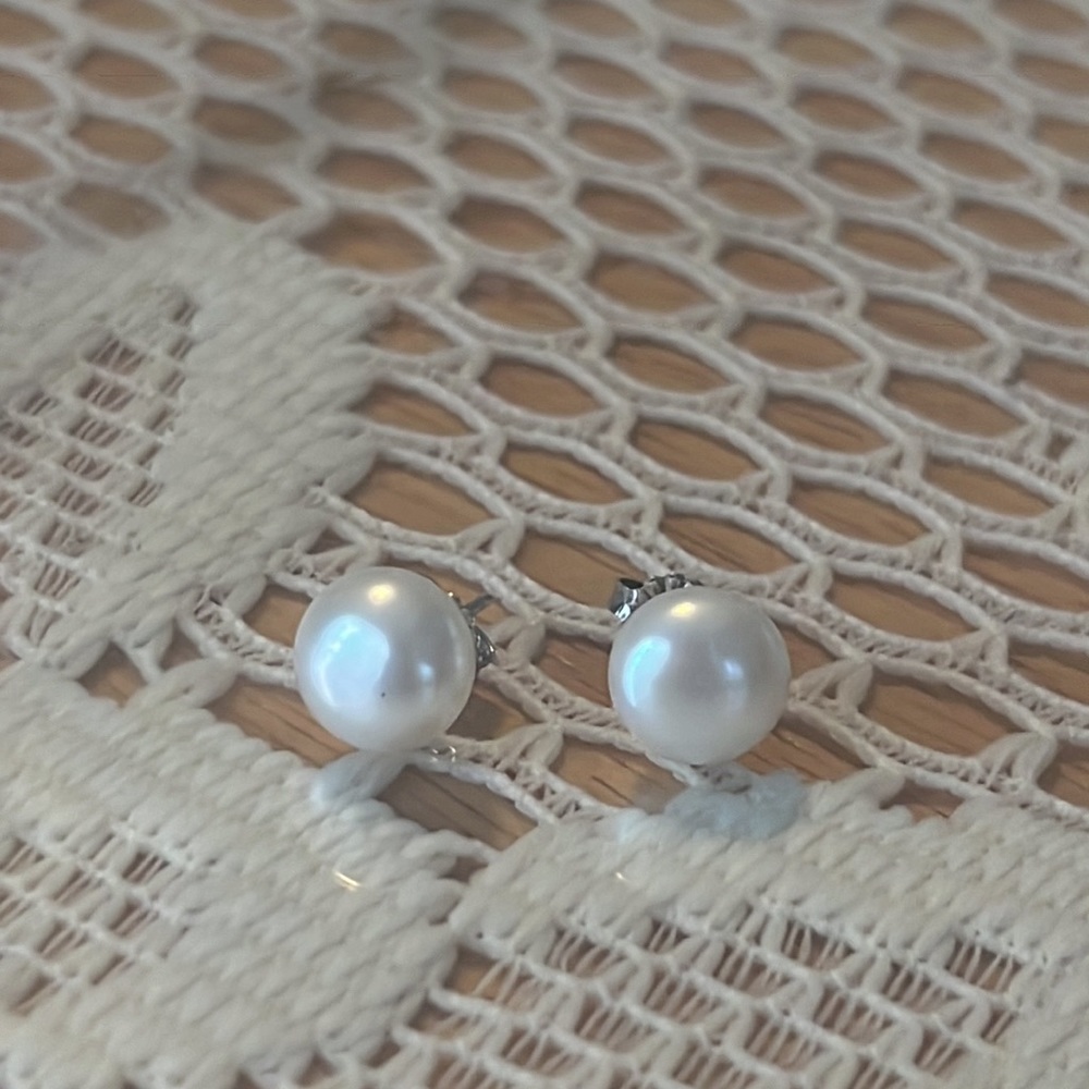 HELZBERG DIAMOND STERLING SILVER 925 pearl pierce earrings
